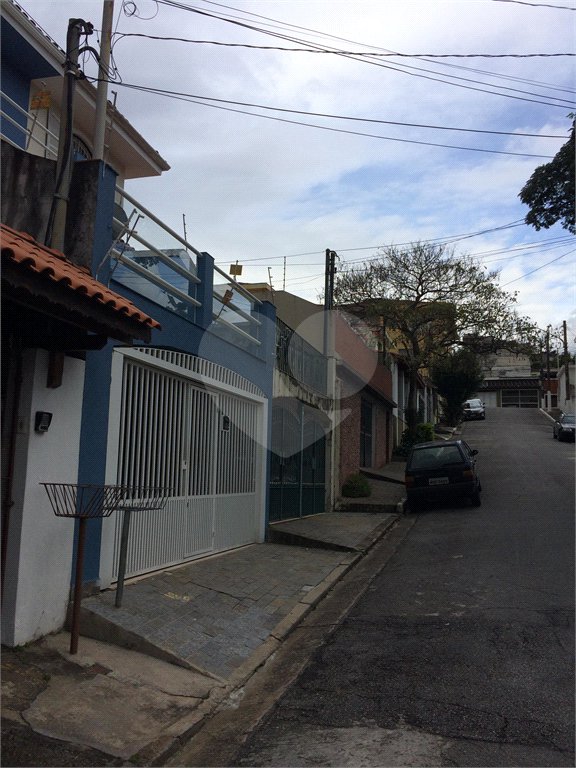 Sobrado à venda com 2 suítes em Jardim Aeroporto, São Paulo, SP