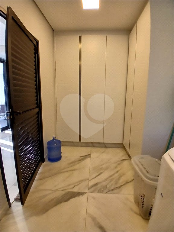 Casa à venda com 4 suítes no condomínio Porto Atibaia, Atibaia - SP