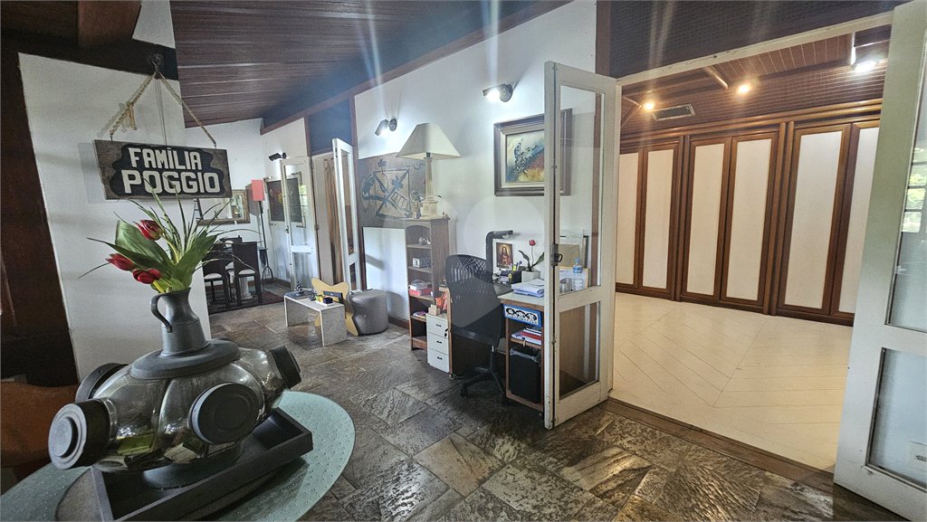 Casa em condomínio à venda com 5 quartos, sendo 3 suítes, em Barra da Tijuca, Rio de Janeiro, RJ