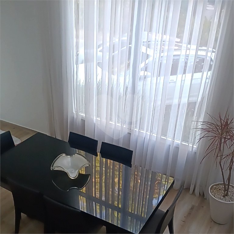 Casa à venda com 3 quartos, sendo 1 suíte, no condomínio Mansões da Prata, Rio de Janeiro - RJ