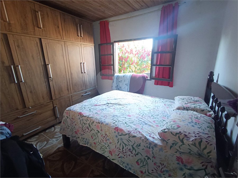 Casa à venda com 4 quartos em Vila Vilma (mailasqui), São Roque, SP