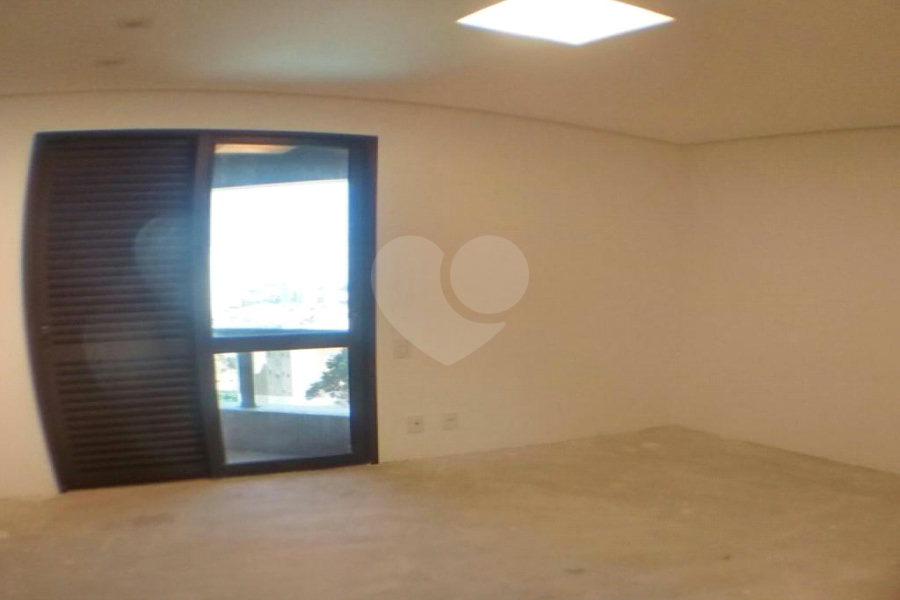 Apartamento à venda com 3 suítes em Morumbi, São Paulo, SP