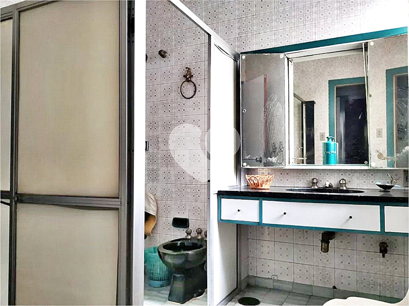 Casa à venda com 4 quartos, sendo 3 suítes, em Santana, São Paulo, SP