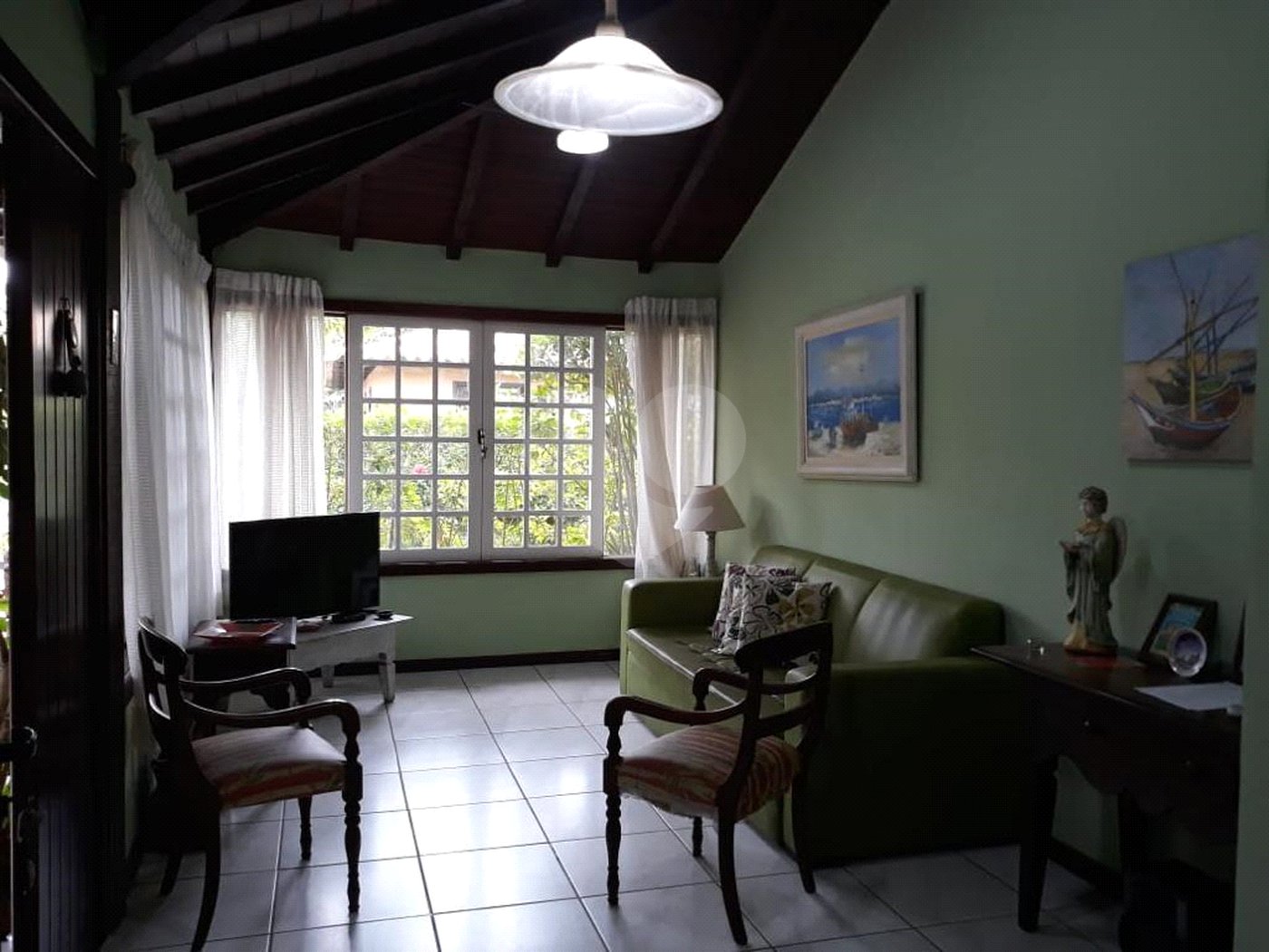 Casa em condomínio à venda com 2 quartos, sendo 1 suíte,  em Portal da Ferradura, Armação dos Búzios, RJ