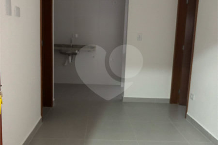 Casa à venda com 2 suítes no condomínio Maracujas, São Paulo - SP