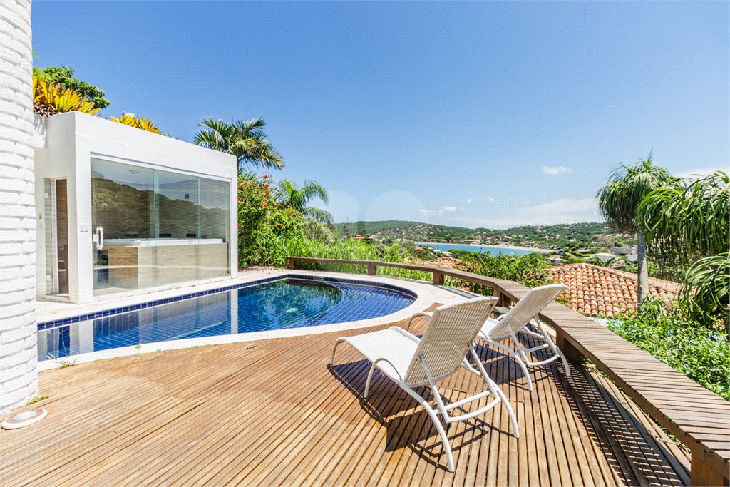 Casa à venda com 4 suítes em Ferradura, Armação dos Búzios, RJ