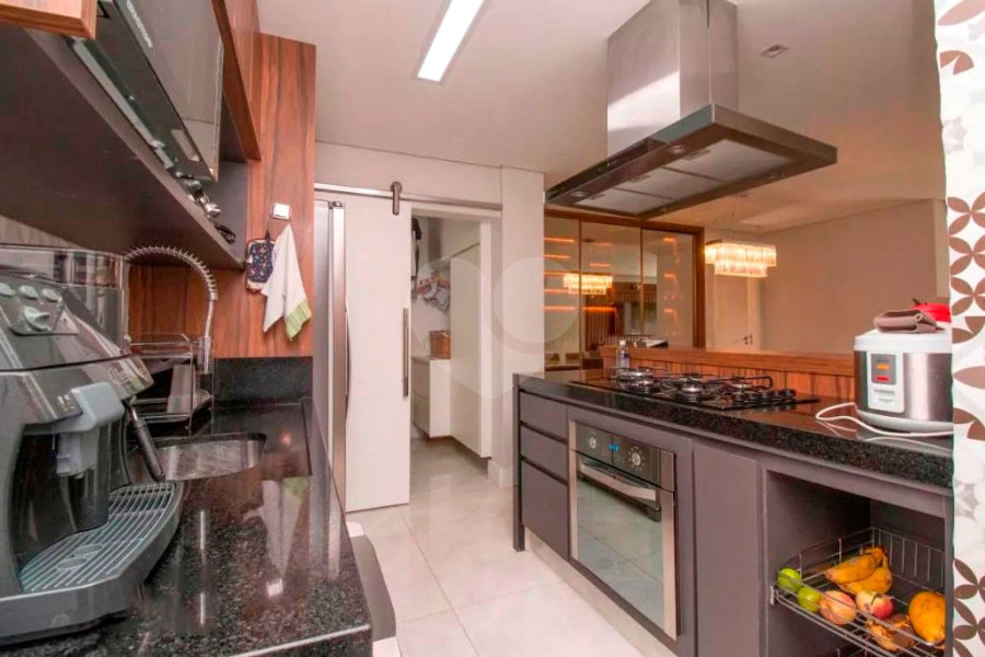 Apartamento à venda com 3 quartos, sendo 1 suíte, em Tatuapé, São Paulo, SP