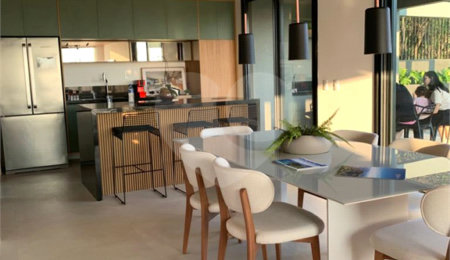 Casa à venda com 4 suítes no condomínio La Reserva Ii, Atibaia - SP