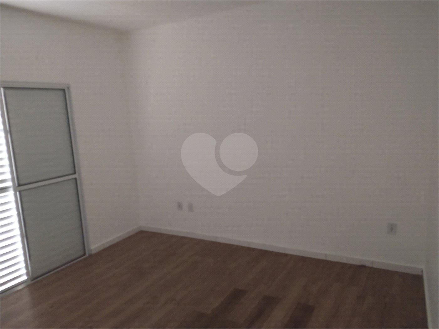 Casa à venda com 2 suítes no condomínio Olido, Atibaia - SP