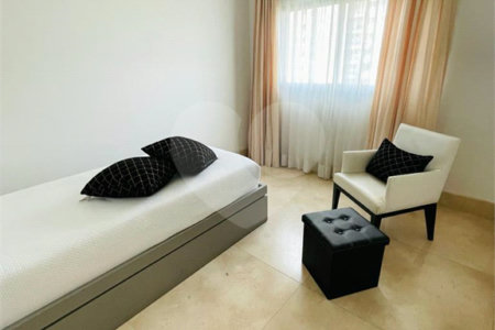 Apartamento à venda ou para alugar com 2 quartos, sendo 1 suíte, em Parque do Morumbi, São Paulo, SP