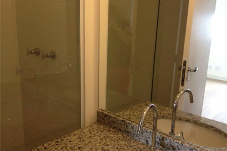 Apartamento à venda com 3 quartos, sendo 1 suíte,  em Jardim Parque Morumbi, São Paulo, SP