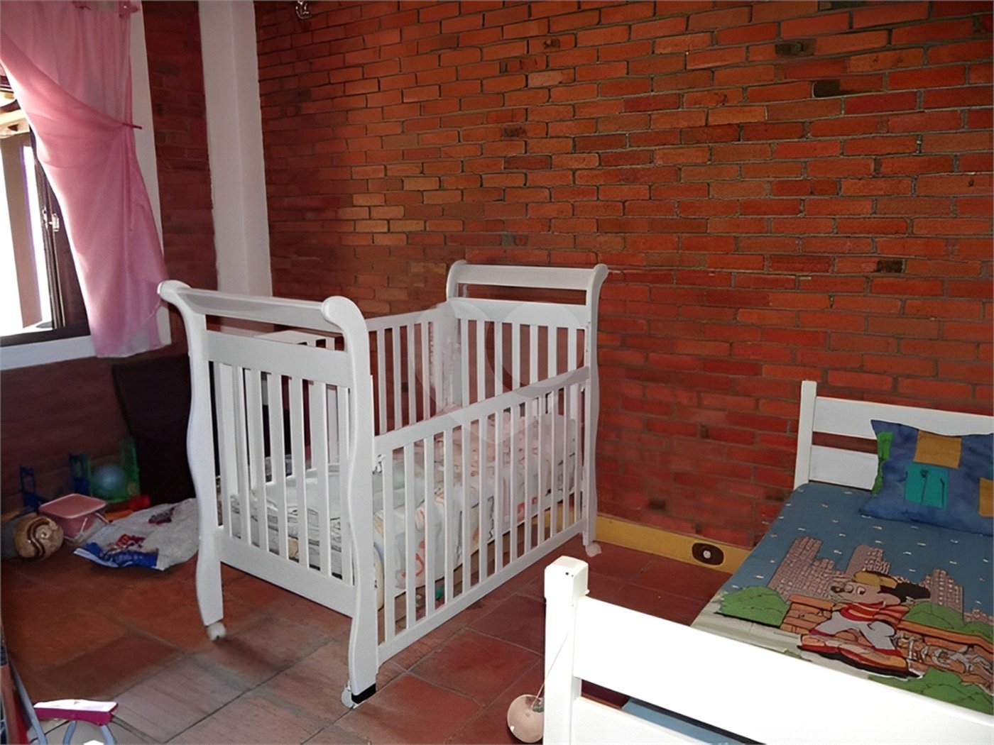 Chácara à venda com 3 quartos, sendo 1 suíte, em Morada do Sol, Sarapuí, SP