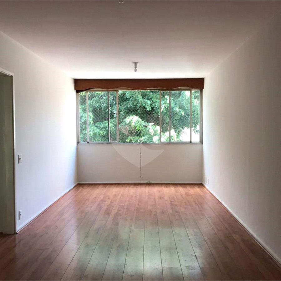 Apartamento à venda com 3 quartos, sendo 1 suíte, em Perdizes, São Paulo, SP