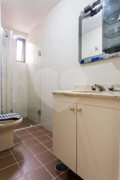 Apartamento à venda com 2 quartos, sendo 1 suíte, em Moema, São Paulo, SP