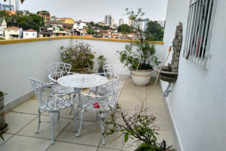 Sobrado à venda com 4 quartos, sendo 2 suítes, em Jardim Franca, São Paulo, SP
