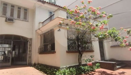 Casa à venda com 3 quartos, sendo 1 suíte,  em Tijuca, Rio de Janeiro, RJ