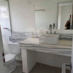 Casa à venda com 3 quartos, sendo 1 suíte, no condomínio Village St. Louis, São Paulo - SP