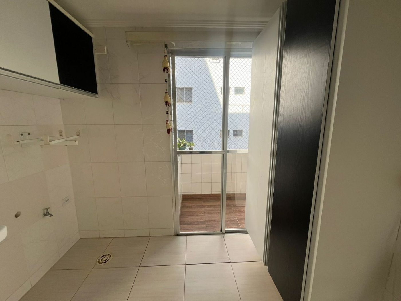 Apartamento à venda, 69 m² por R$ 320.000,00 - Loteamento João Batista Julião - Guarujá/SP