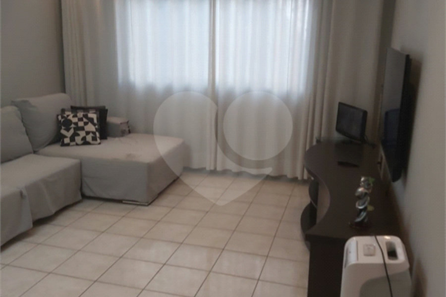 Casa de Vila à venda com 4 quartos, sendo 1 suíte, em Vila Medeiros, São Paulo, SP