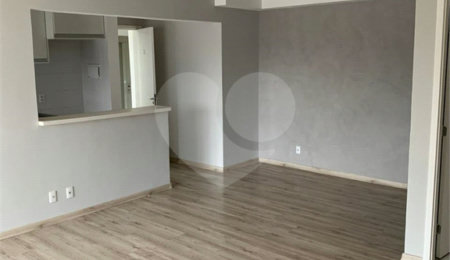 Apartamento à venda com 2 quartos, sendo 1 suíte,  em Ferreira, São Paulo, SP