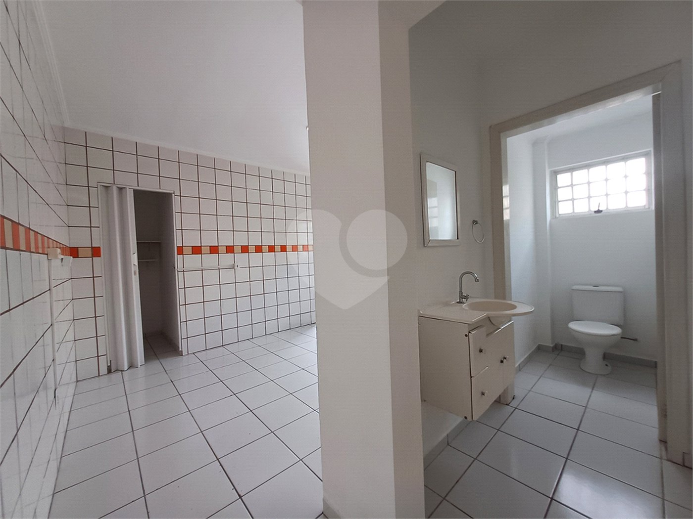 Sobrado à venda com 2 quartos em Jardim Ana Maria, Sorocaba, SP