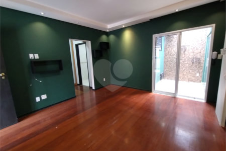 Casa à venda com 2 suítes em Vila Oliveira, Itapetininga, SP