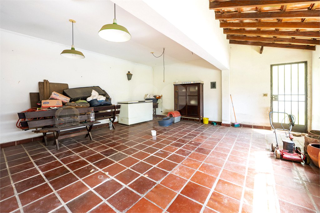 Sobrado à venda com 4 quartos, sendo 3 suítes, em Alto da Boa Vista, São Paulo, SP
