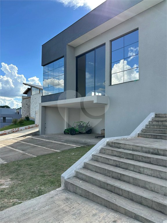 Casa à venda com 4 suítes no condomínio Quintas da Terracota, Indaiatuba - SP