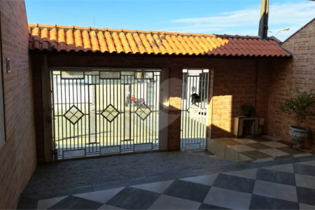 Casa à venda com 3 quartos, sendo 1 suíte,  em Jardim Universo, Mogi das Cruzes, SP