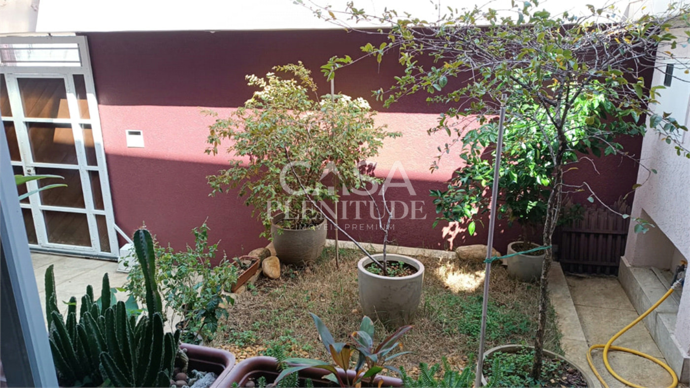 Casa à venda com 3 quartos, sendo 1 suíte,  em Jardim Americano, Sorocaba, SP
