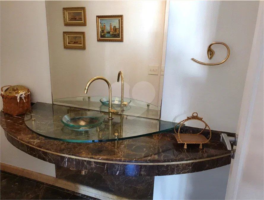Casa à venda ou para alugar com 5 suítes no condomínio Residencial Morumbi Q.1, São Paulo - SP