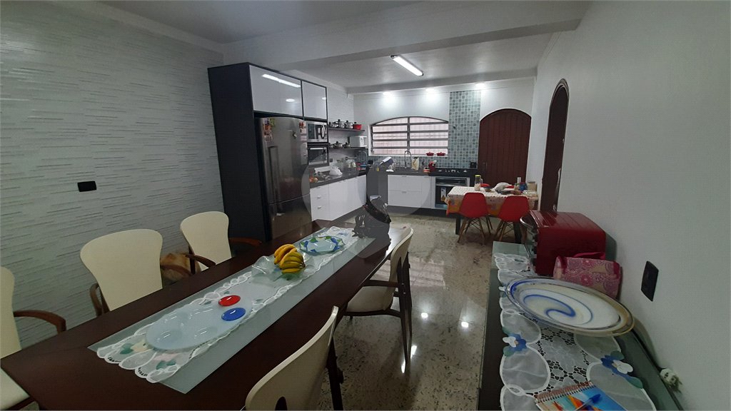 Casa à venda com 3 quartos, sendo 1 suíte, em Vila Guilherme, São Paulo, SP