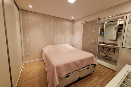 Casa à venda com 3 quartos, sendo 1 suíte, em Chora Menino, São Paulo, SP