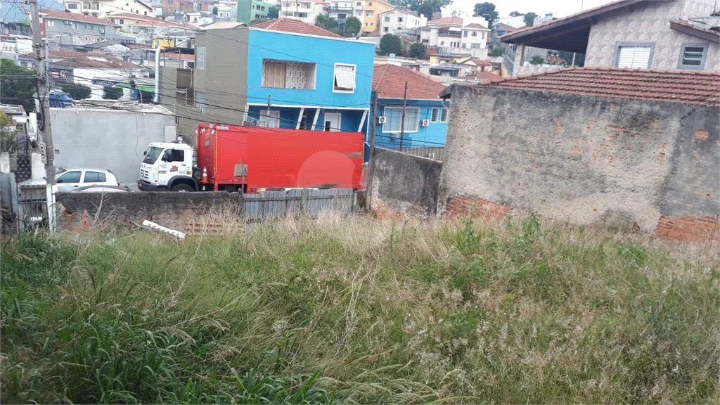 Terreno limpo Pronto para Construir com 271 metros em Ótimo Local Atenção Construtores!!!