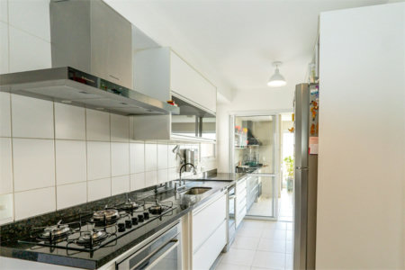 Apartamento à venda com 3 suítes em Santo Amaro, São Paulo, SP