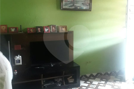Casa à venda com 3 quartos em Vila Vieira (vila Xavier), Araraquara, SP