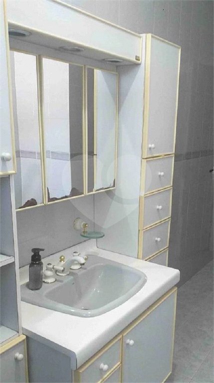 Sobrado à venda com 3 quartos em Água Fria, São Paulo, SP