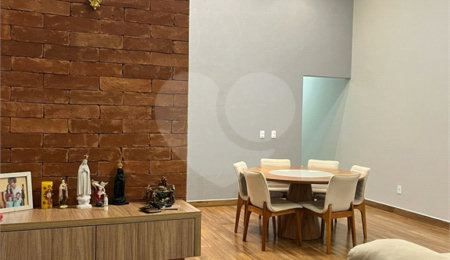 Casa à venda com 3 quartos, sendo 1 suíte,  no condomínio Residencial Evidências, Indaiatuba - SP