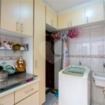 Apartamento à venda com 3 quartos, sendo 1 suíte, em Vila Assunção, Santo André, SP