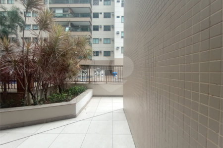Apartamento para alugar com 3 quartos, sendo 1 suíte, em Rio Comprido, Rio de Janeiro, RJ