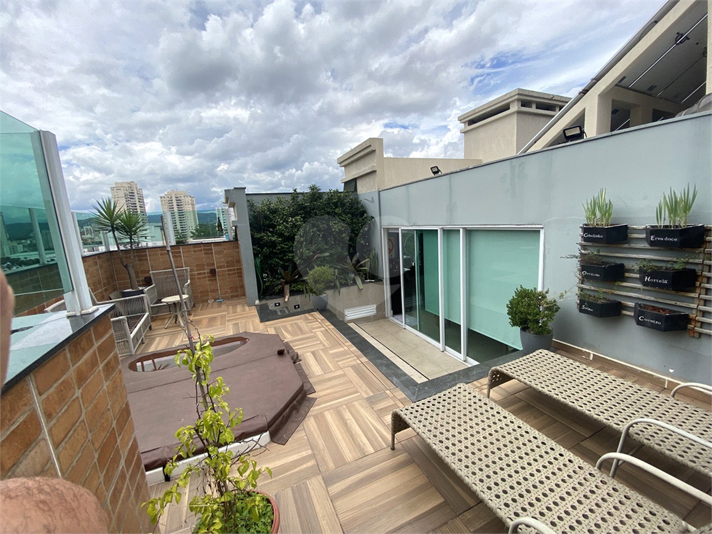 Apartamento à venda com 3 quartos, sendo 2 suítes, em Santana, São Paulo, SP