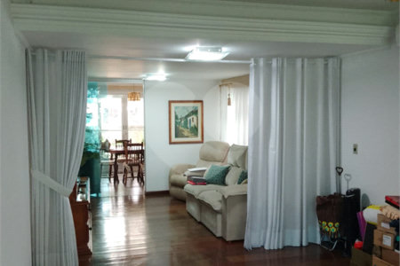 Casa à venda ou para alugar com 4 quartos, sendo 2 suítes, em Jardim Franca, São Paulo, SP