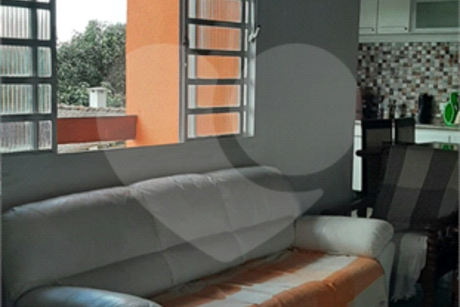 Casa à venda com 2 quartos em Caceia, Mairiporã, SP
