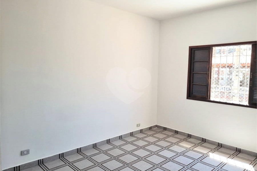 Casa à venda com 3 quartos, sendo 1 suíte, em Santana, São Paulo, SP