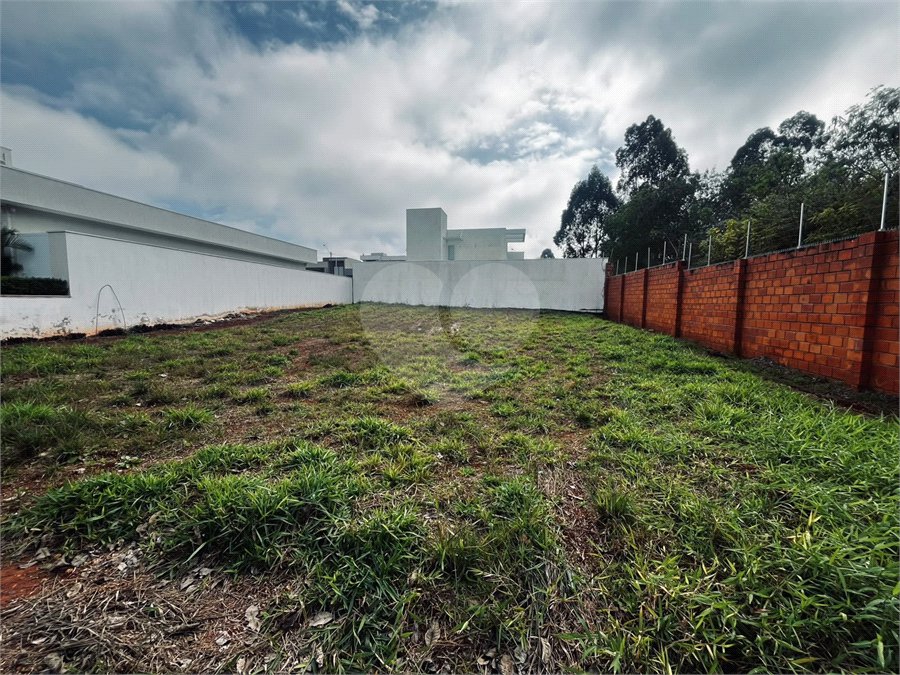 Terreno à venda no condomínio Residencial Golden Ville, Itapetininga - SP