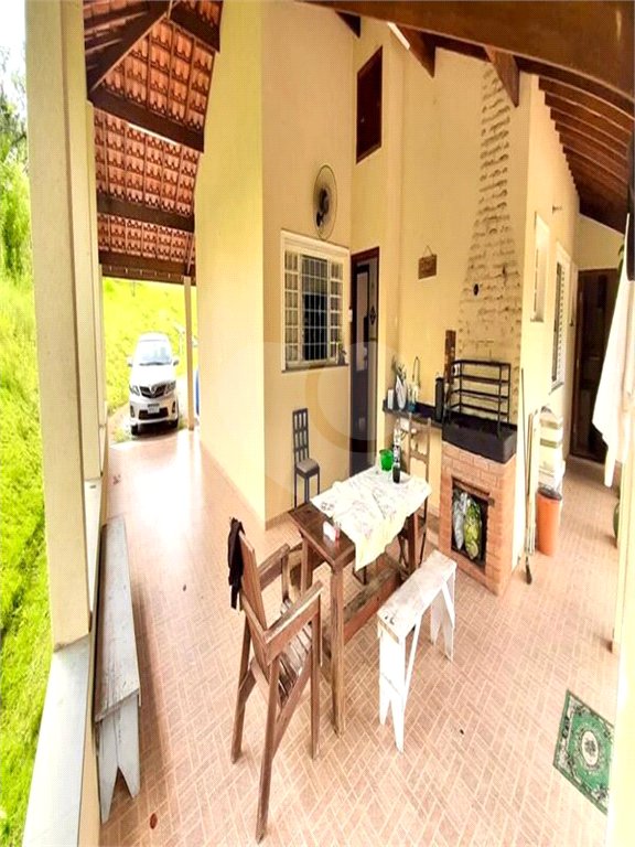 Chácara à venda com 4 quartos, sendo 1 suíte, em Jundiacanga, Araçoiaba da Serra, SP