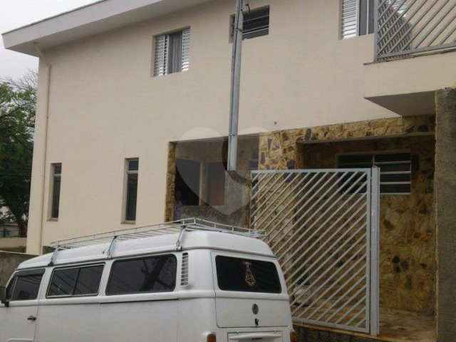 Sobrado à venda com 3 quartos, sendo 2 suítes,  em Mandaqui, São Paulo, SP