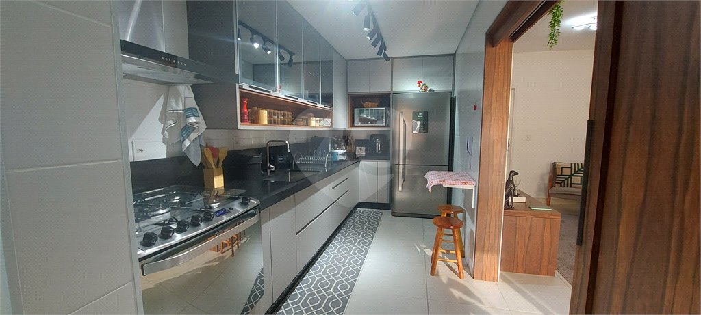 Apartamento à venda com 3 quartos, sendo 1 suíte, em Vila Lucy, Sorocaba, SP