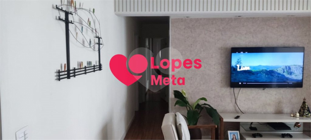 Apartamento à venda com 3 quartos, sendo 1 suíte, em Jardim das Indústrias, São José dos Campos, SP
