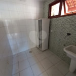 Sobrado à venda com 3 quartos, sendo 1 suíte, em Lar São Paulo, São Paulo, SP